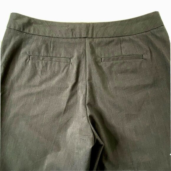 D.F.A. New York Women's size 10 Capris Cropped Pants Slacks Gray NEW - Picture 4 of 9
